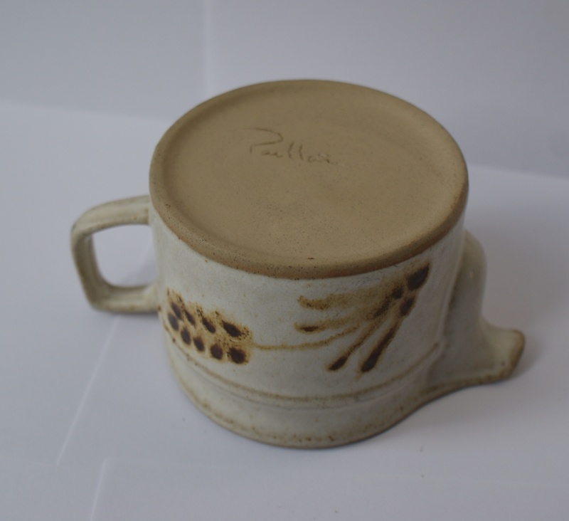 Small Cream/Milk Jug signed - Pailton Pottery Dsc02911