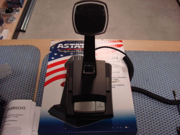 Astatic AST-878DM (Micro de table) -p-ima27