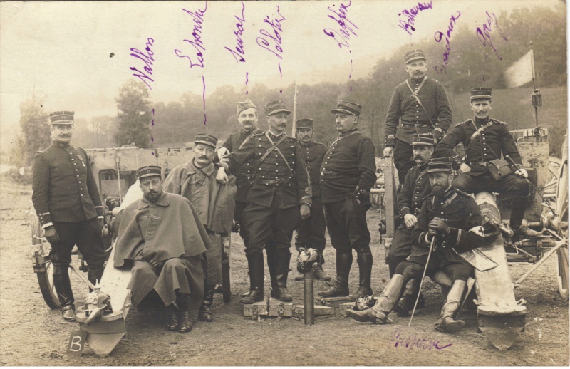 Quelques photos de soldats français avec des casques à pointe de prise - Page 3 10-01-10