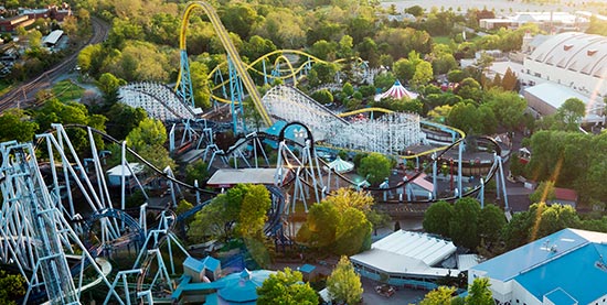 Have you ever been to any amusement park?  Md-her10