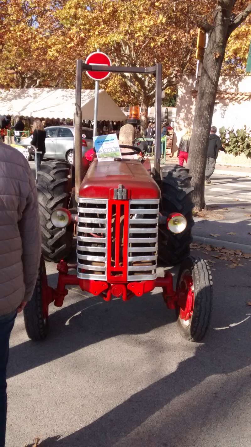 83 - TARADEAU (VAR) : 29eme Fête du vin nouveau 15 Novembre 2015 Img_2021