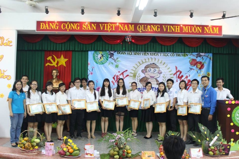 [Hình ảnh] Sinh viên 5 tốt - Khoa Y học cổ truyền Sinhvi11