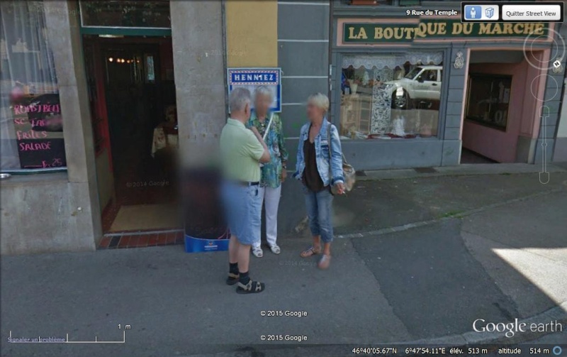 STREET VIEW : les gens en chaussettes noires ! - Page 21 Cn310