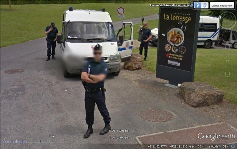 Street View : Les infractions au code de la route - Page 2 Police10