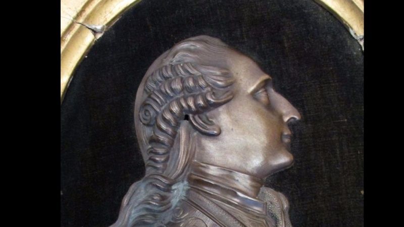 Profil de Louis XVI jeune Zzzz14