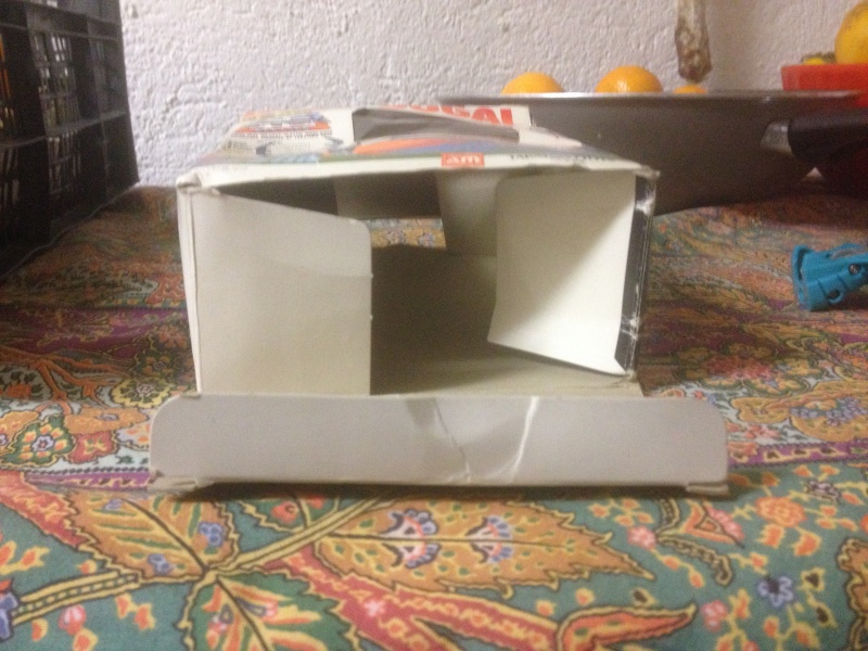 scatola/box takatoku beet-gugal - prezzo spedito Img_0625