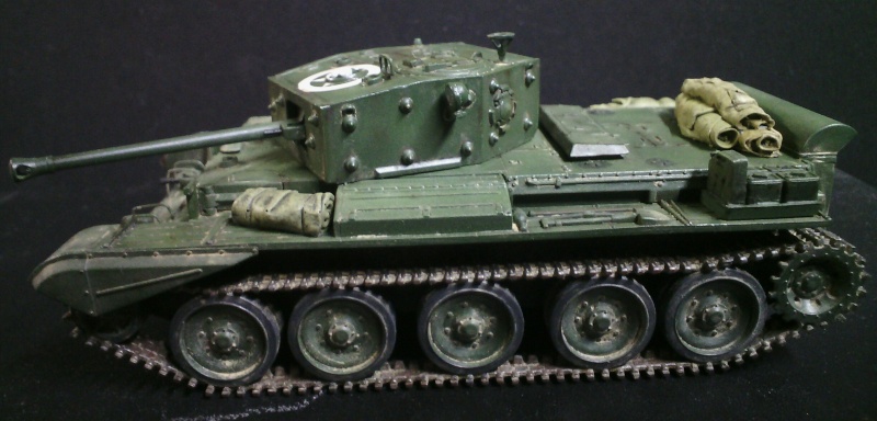 CROMWELL MK IV - Revell - 1/72 FINI Img_2078