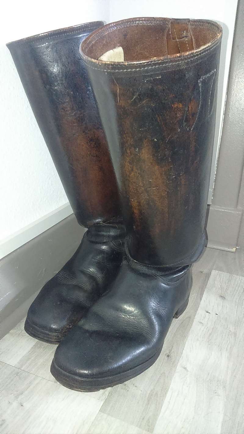 Pour identification bottes allemande