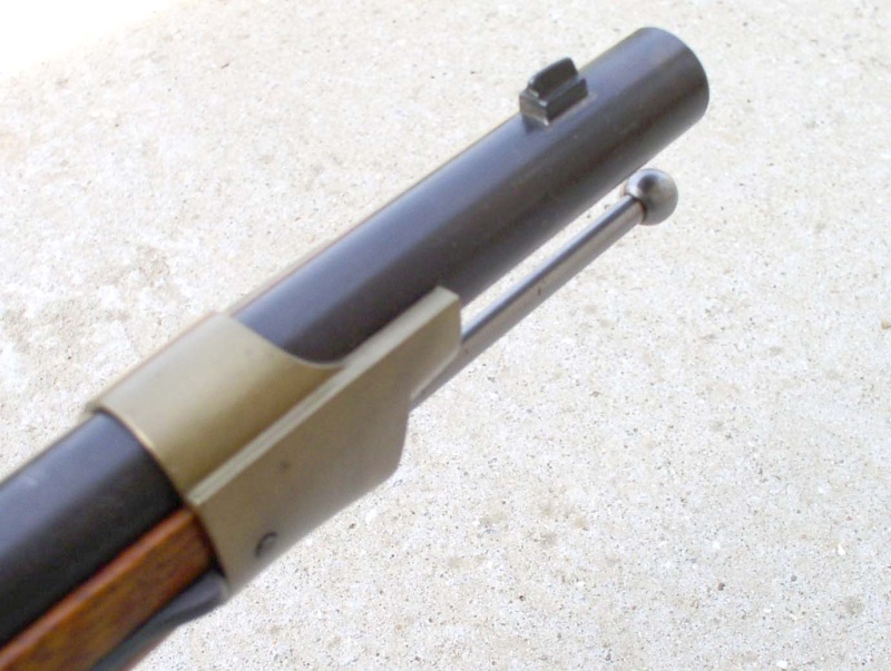 Quelques baïonnettes montées sur leurs armes - Page 9 318