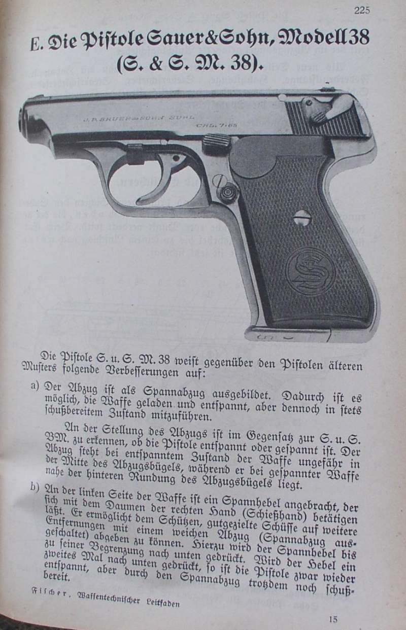 Livre sur l'équipement et l'armement de la police allemande de KARL FISCHER 1941 P1010024