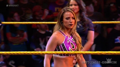 Becky Lynch & AJ Lee Vs Emma & Velvet Sky Normal13