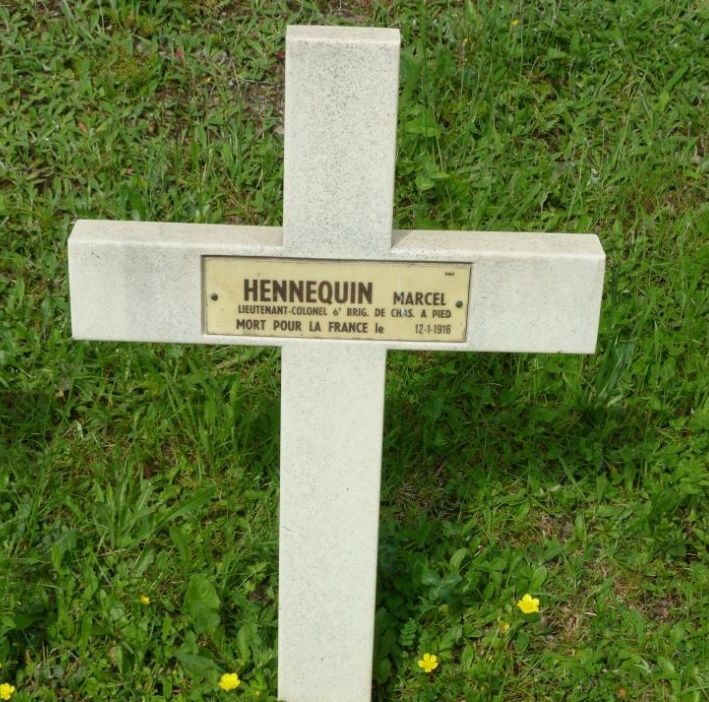 Hommage au lieutenant-colonel Marcel-Louis Hennequin. Mlh111
