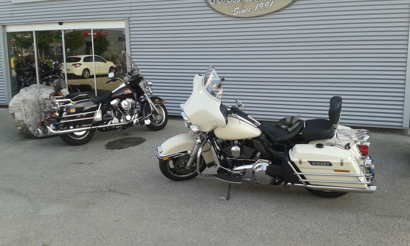 ESSAI du ROAD KING SPECIAL POLICE 2011 20150916