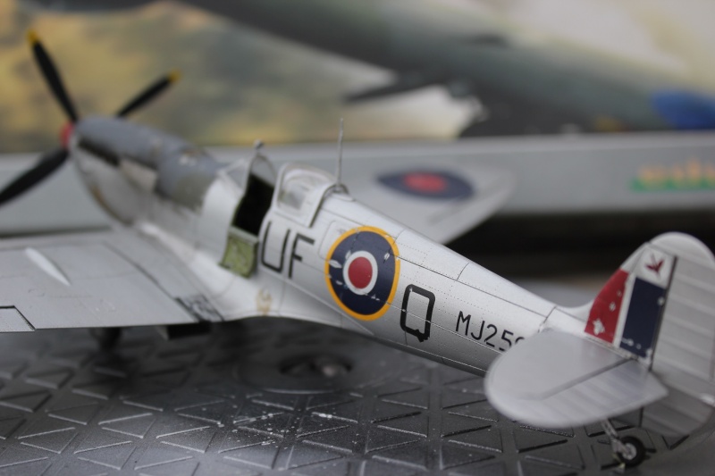 Spitfire Mk IX MJ250 Italie 1944 Img_3412