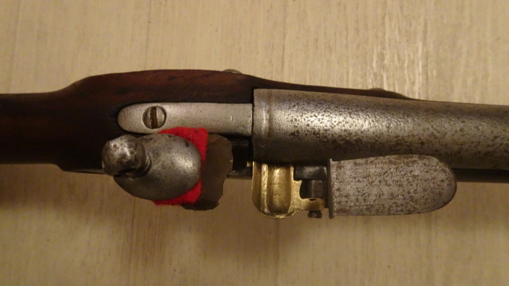 identification fusil à silex Dsc01724