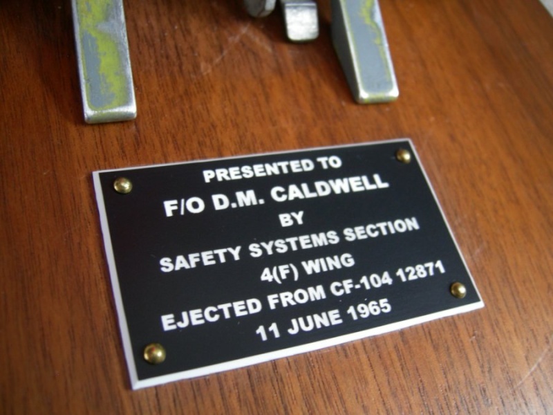 Ejection Plaque Cf104-11