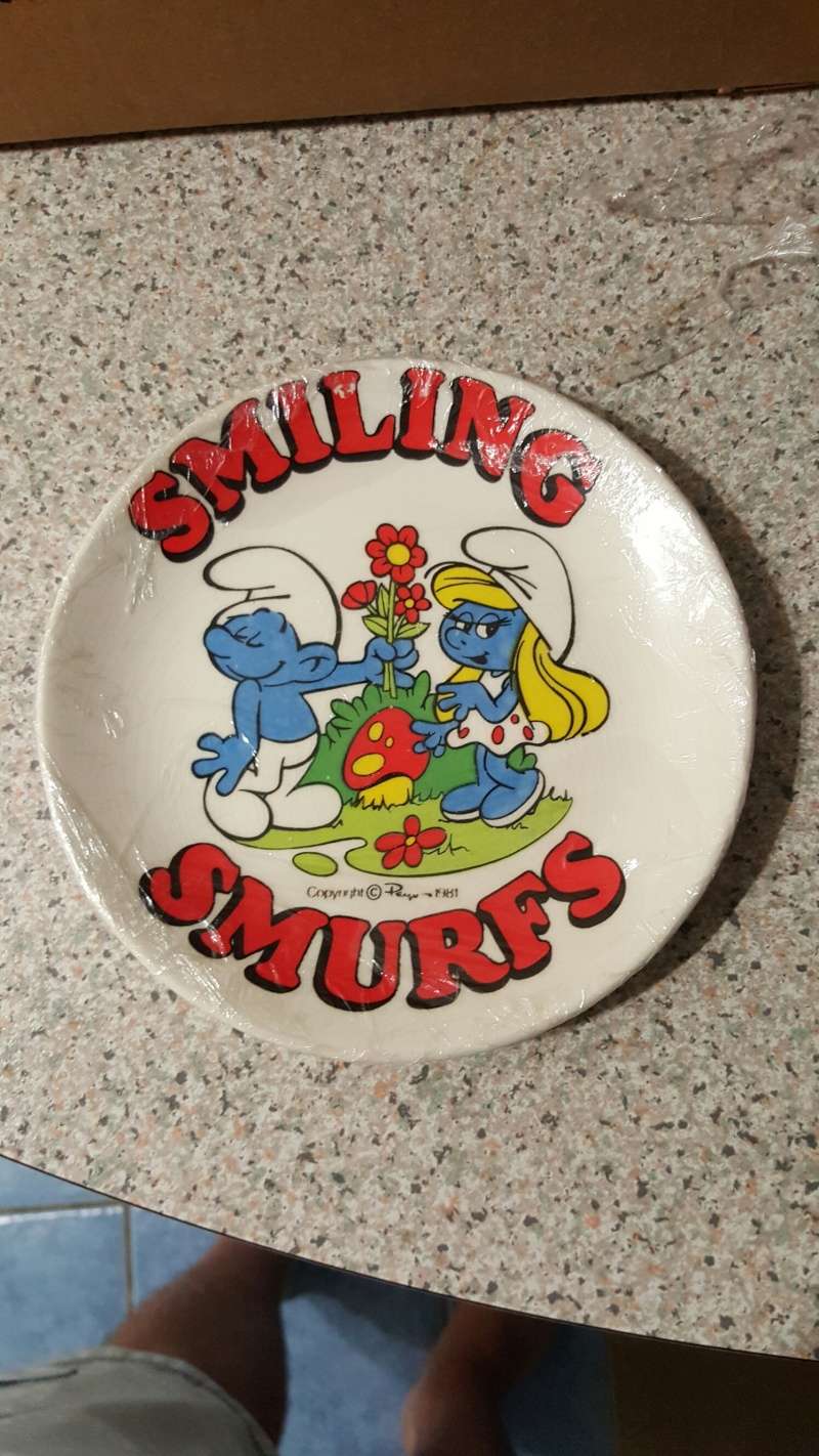 plate - Rare Crown Lynn Smurfs Bread Plate 20160115