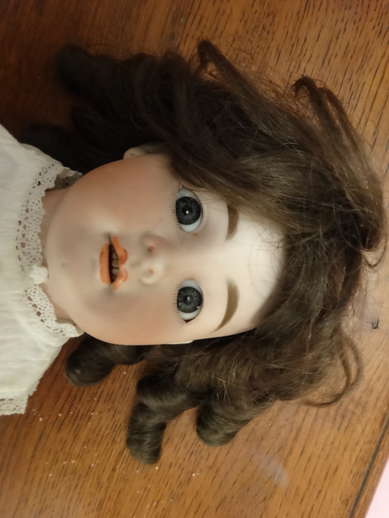 identification d'une poupée ancienne Dsc01814