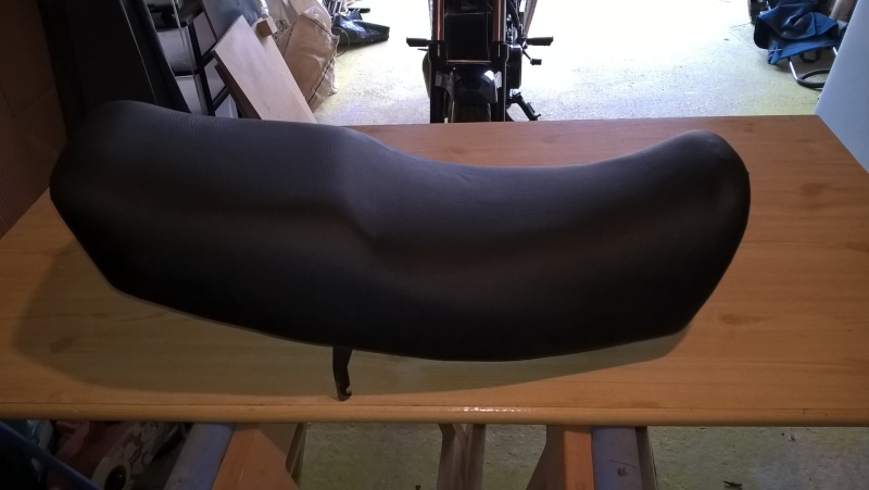 VTE: Changement revêtement+mousse de selle Wp_20126