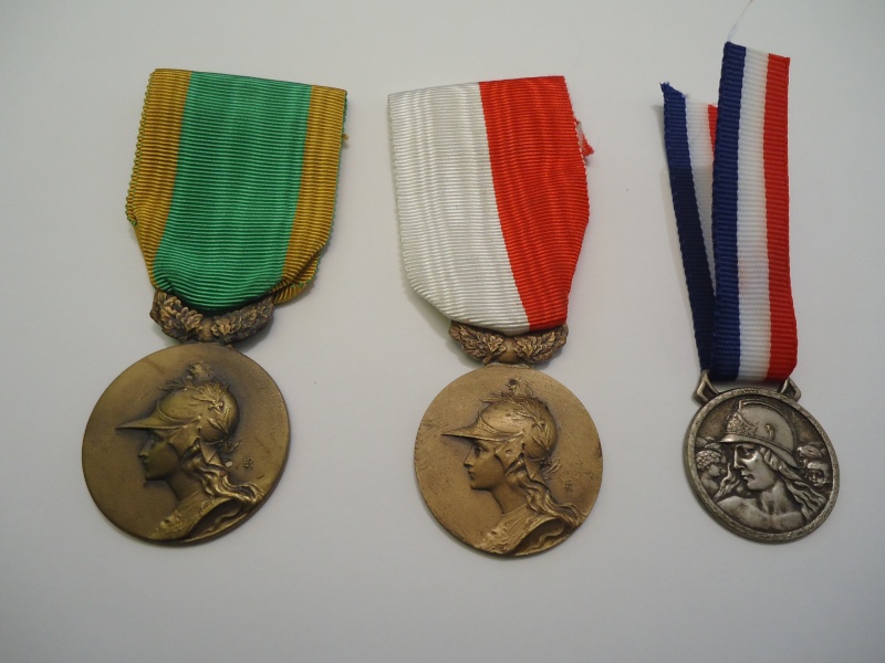 médailles à identifier Dsc03538
