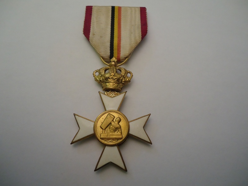 une médaille belge pour identification Dsc03542