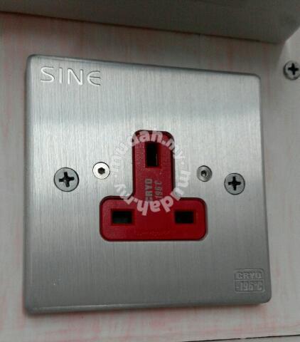 SINE Platinum Plated UK Wall Socket - SOLD Sine_m11