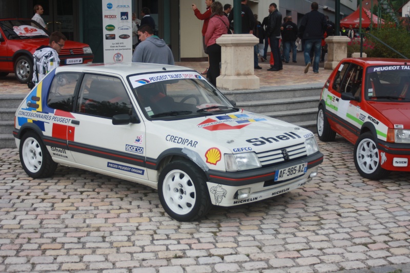 Rassemblement 205 gti à SOCHAUX Img_3021