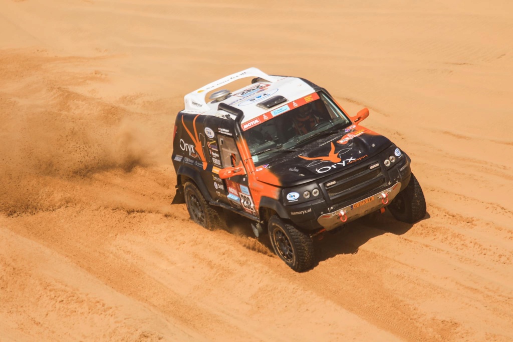 DAKAR 2022 - N°292 DESERT WARRIOR RALLY RAID UK "Oryxrallysport" H.Vansteenbergen/E.Willemse 27185111