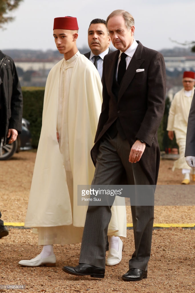 CASA REAL DE FRANCIA - Página 32 Fra2410