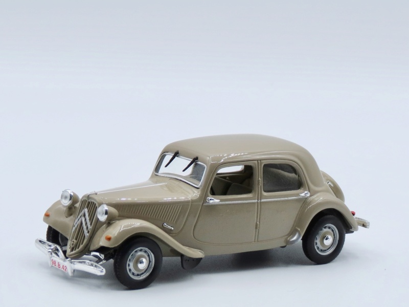 Citroën miniatures > "Véhicules de l'étranger"  1951_112