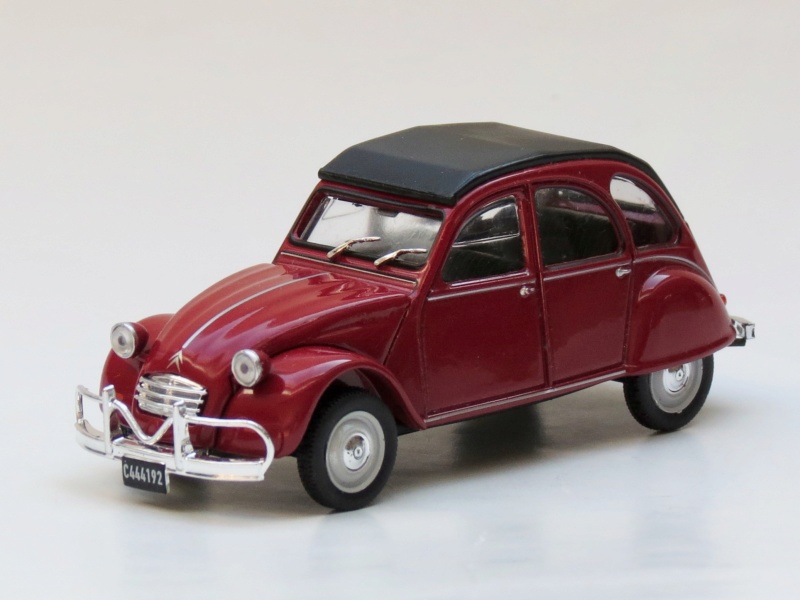 Citroën miniatures > "Véhicules de l'étranger"  1972_310
