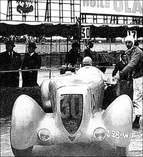  Citroën et Charles DEUTSCH & René BONNET - 1938 > 1949 Db_19311