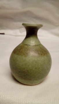 Nice little vase, incised 'DS' or similar. 20200934