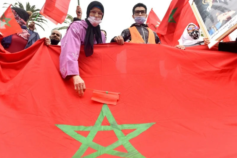 خسارة المخابرات الجزائية في الصحراء، ونهاية البوليساريو برأسين - صفحة 10 Maroc-10