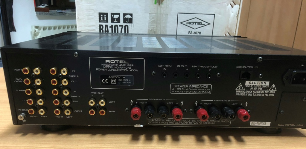 amplificatore - [MB] Amplificatore Integrato Rotel RA 1070 Img_7310
