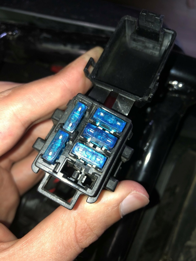 Problème changement feu LED 0810