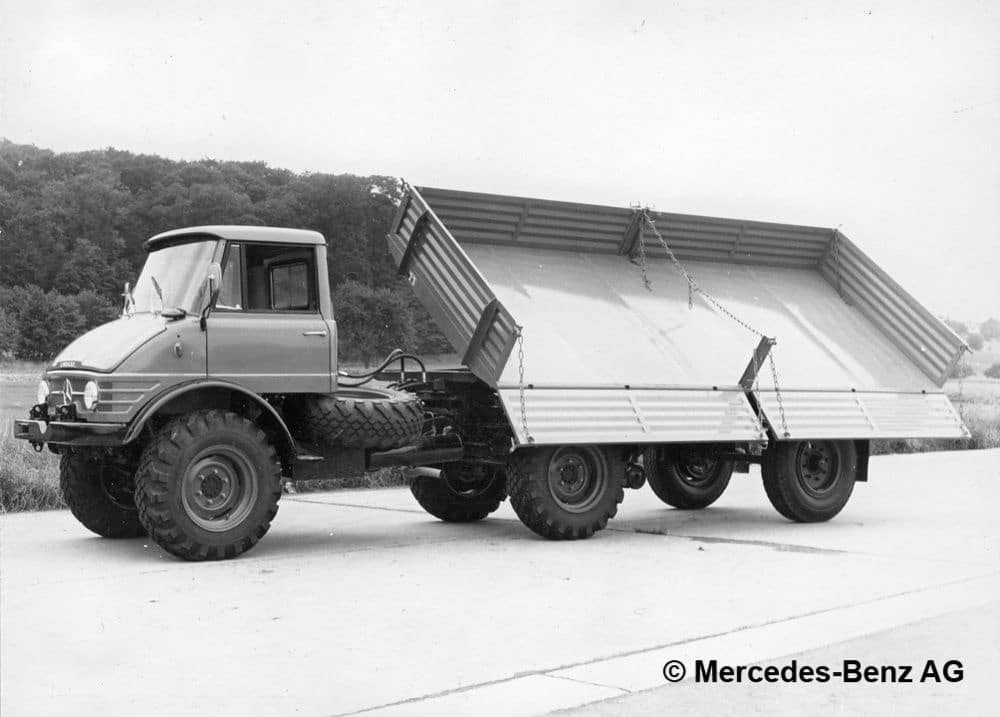 Les trouvailles d'époques de Tito - Page 14 Unimog10