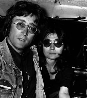lunique muse John Lennon ferme ses portes Japon-10