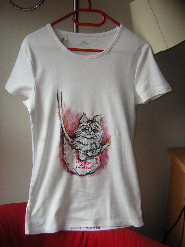 Peinture sur tissu, T-Shirts et autres personnalisés, pour aider nos chats Dscn2911