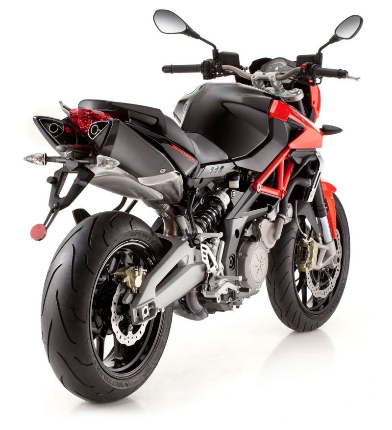 2011 APRILIA SHIVER 750‏ 2011-a13