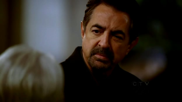 Screencaptures David Rossi - Page 3 4x17_c11