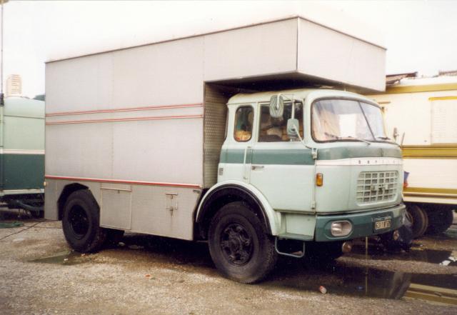 camions forains 52852312