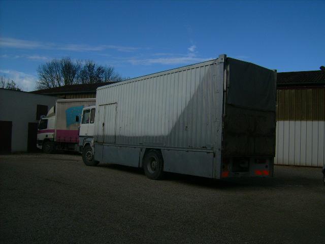 camions forains 64451312