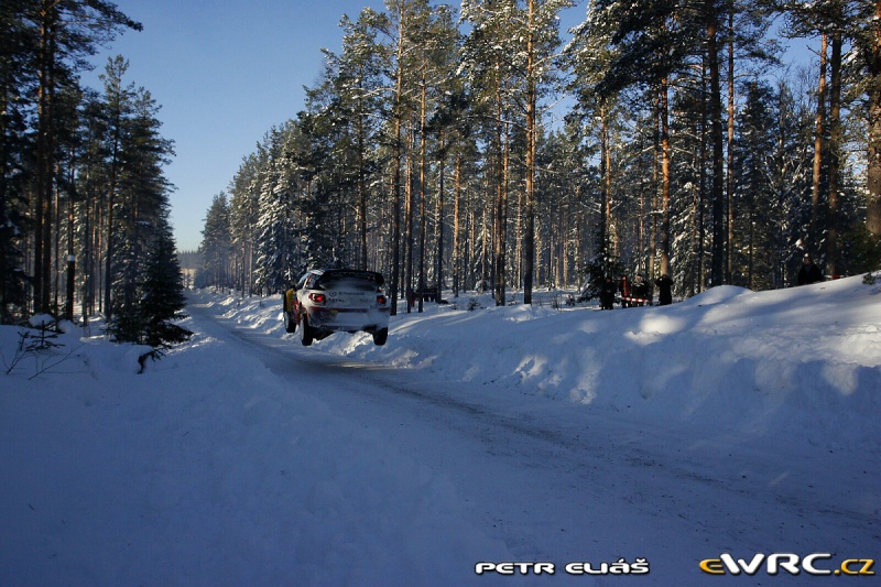 [WRC] 2011 - Rallye de Suède - Page 3 Pe_a_314