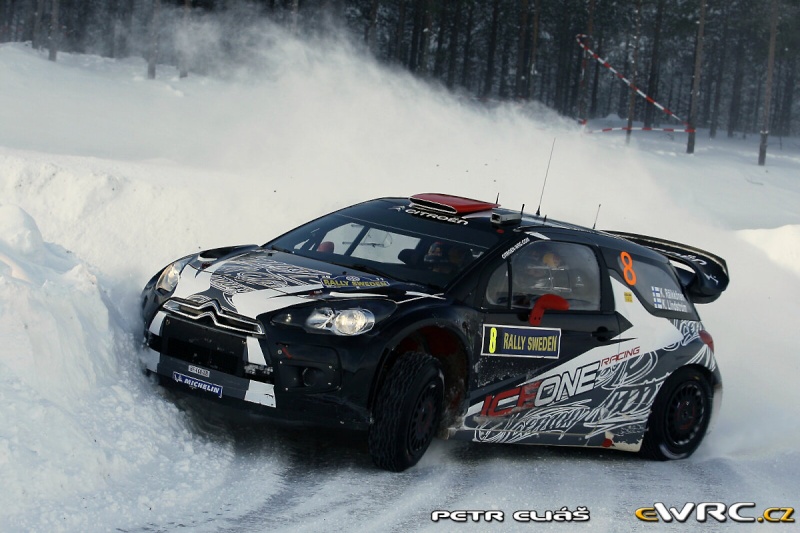 [WRC] 2011 - Rallye de Suède - Page 3 Pe_a_322
