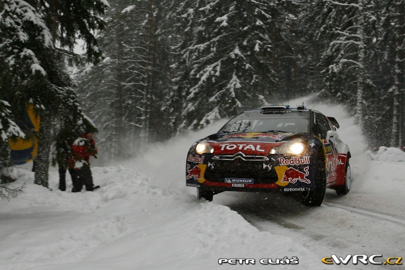 [WRC] 2011 - Rallye de Suède - Page 3 Pe_a_413