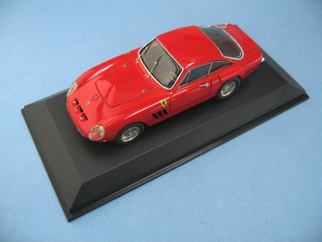 Ferrari 330 LM Img_6610