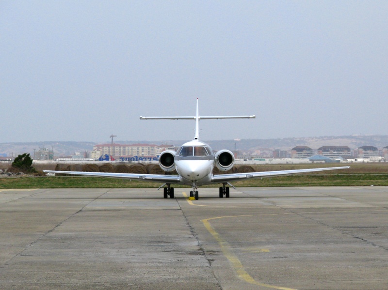 Aeroportul Oradea - Martie 2011 Cs-duc11