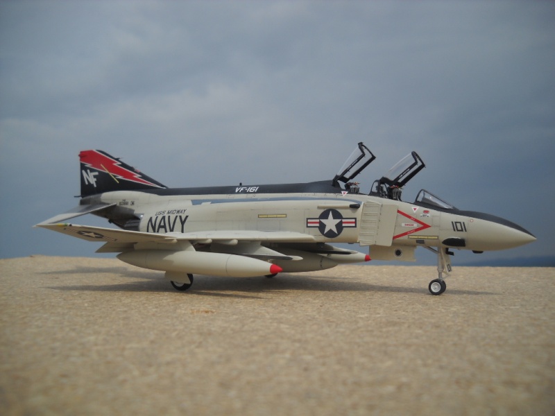 F-4S Phantom II, Hasegawa, VF-161 "Chargers" Dscn0825
