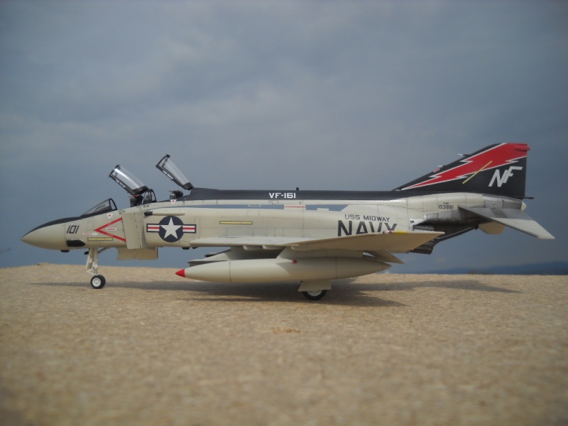 F-4S Phantom II, Hasegawa, VF-161 "Chargers" Dscn0827